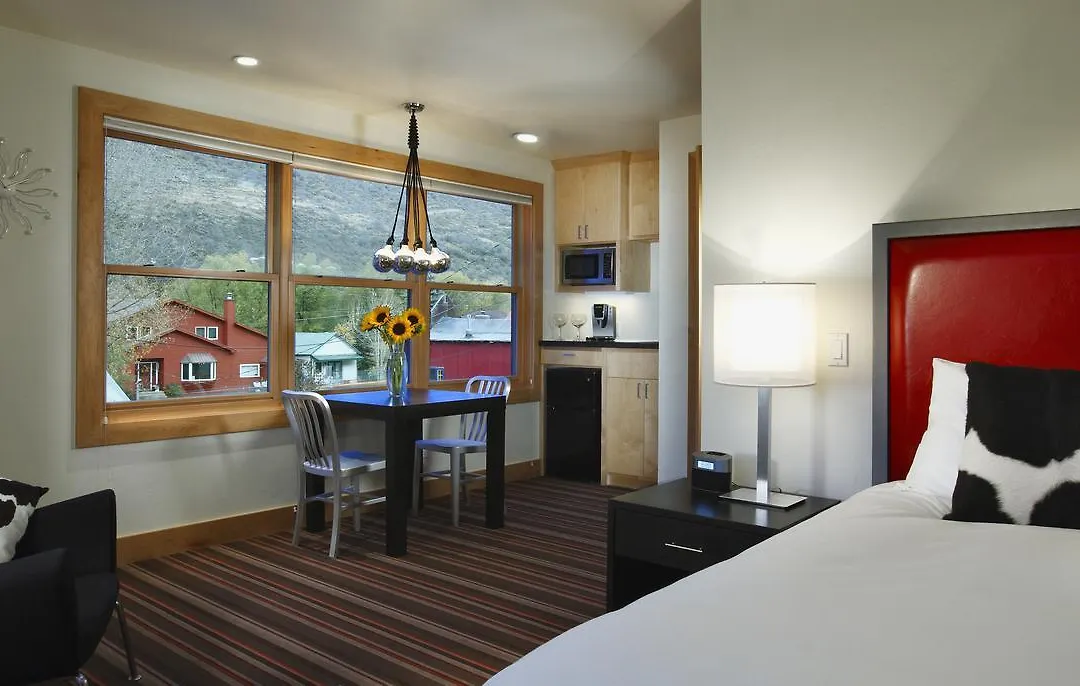 Hotel Minturn-1